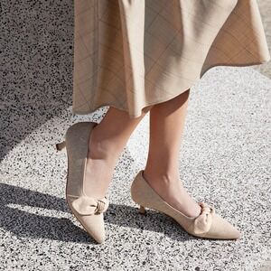 VIVAIA Womens Pointed‎ Toe Kitten Heel Pumps with Bow Detail Elegant EU/40 US/9